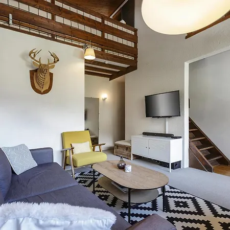 Refuge Scandinave - Duplex 80m2 Vue Garage Calme 200m Trainbus شقة شامونكس