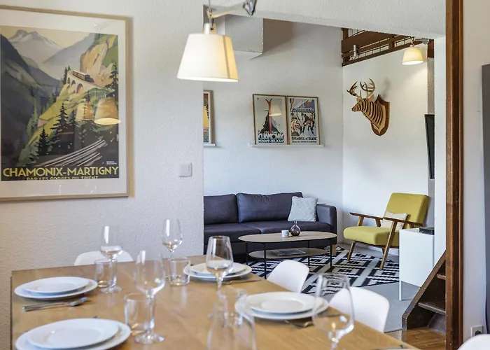 شقة Refuge Scandinave - Duplex 80m2 Vue Garage Calme 200m Trainbus شامونكس