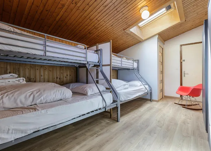 Refuge Scandinave - Duplex 80m2 Vue Garage Calme 200m Trainbus *